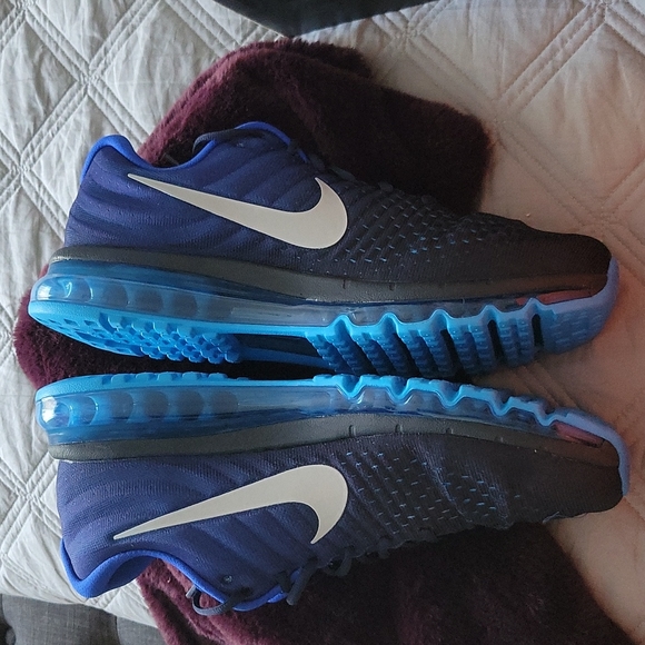 Nike Air Max mens running shoe - Picture 5 of 9